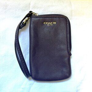 Coach Leather Wristlet Eggplant/Plum